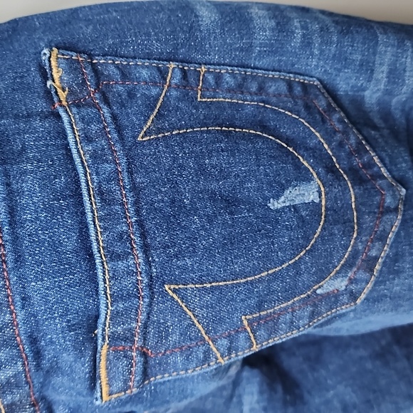 TRUE RELIGION BLUE JEANS, "RICKY RLEAXED STRAIGHT", SIZE W 31, IN-SEAM 34 - Picture 7 of 16